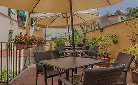 Hotel Monica